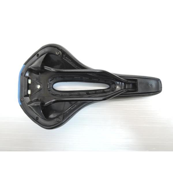 自転車 サドル 厚いクッション 穴あき ブラックxブルー |  | 03