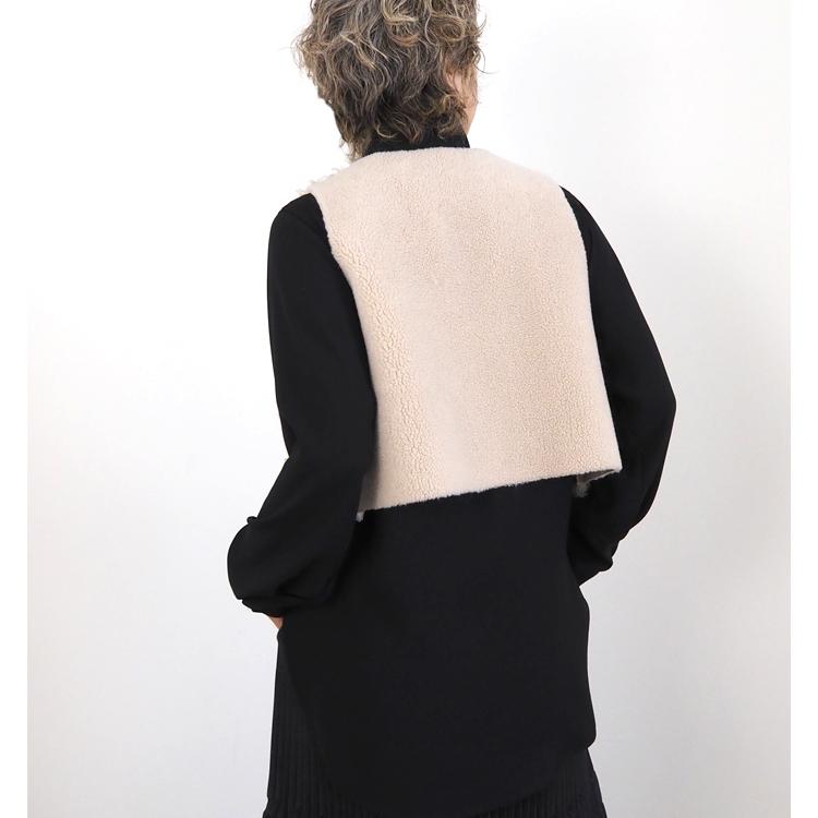 Munich（ミューニック） リバーシブルジレ カーリーフェイクファーx