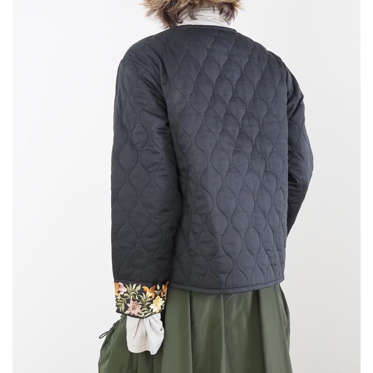 mizuiroind（ミズイロインド） セール キルティングジャケット 刺繍