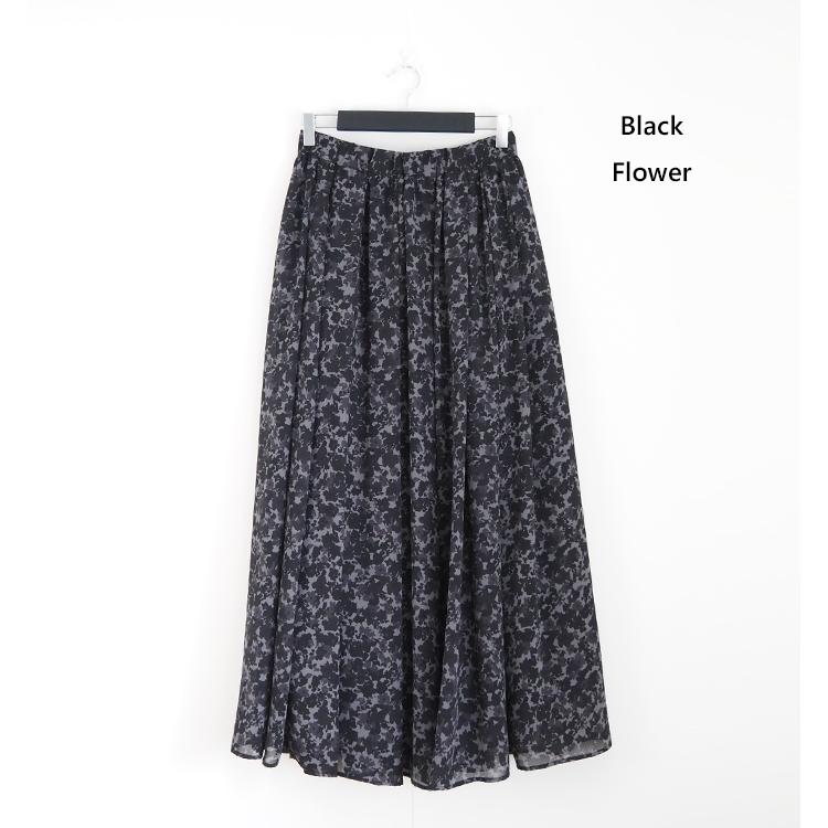 ミハイルネグリンフラワープリント フレアスカート 黒 ミハイル