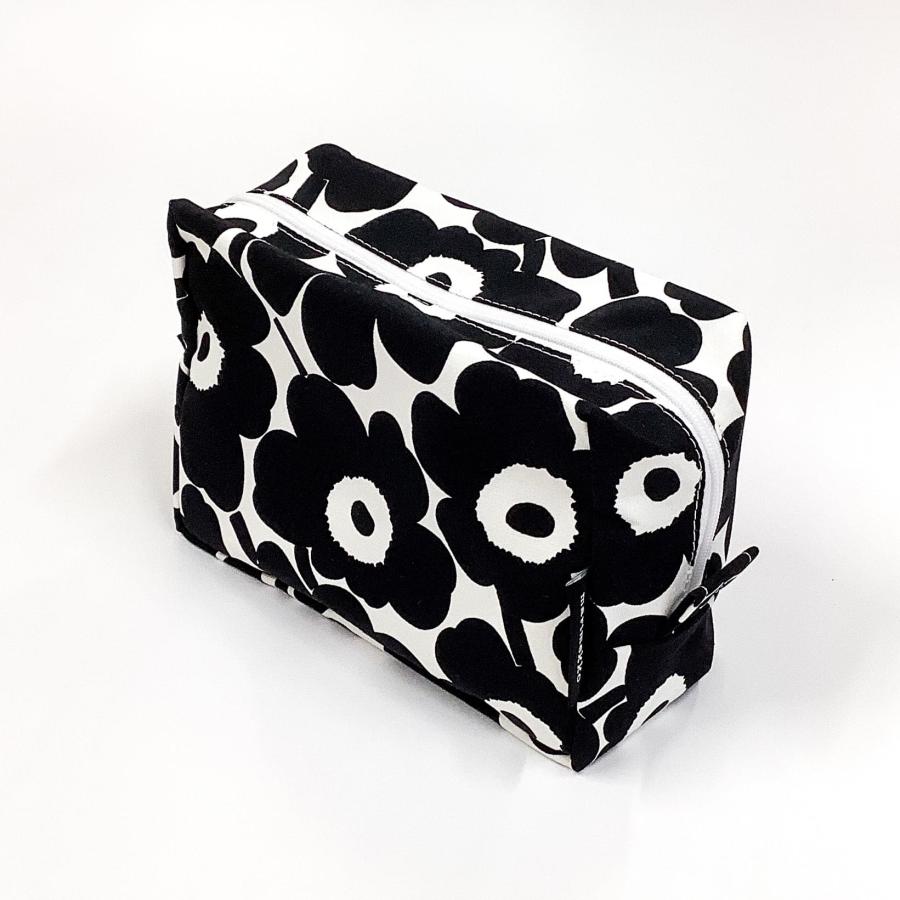 marimekko（マリメッコ） ポーチ Mini Unikko (ミニウニッコ) ブラック 