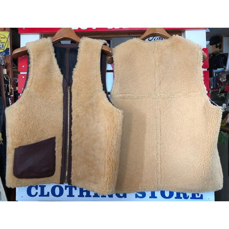 CUSHMAN クッシュマン リバーシブルC-3 ベスト Sheep × Cow Hide CUSHMAN クッシュマン リバーシブルC-3 ベスト Sheep × Cow Hide
