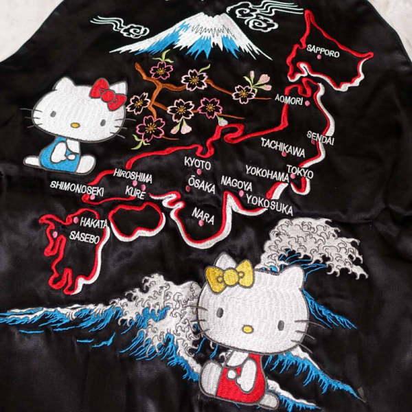 ハローキティ ハローキティとハローミミィと日本地図刺繍ジャガード袖
