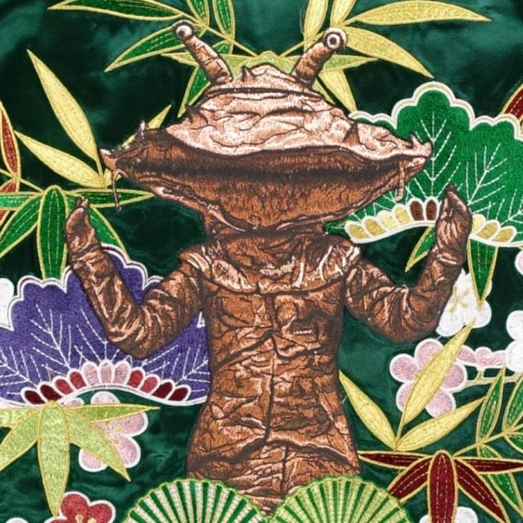 ウルトラマンコラボ カネゴン刺繍スカジャン ウルトラマン× Switch