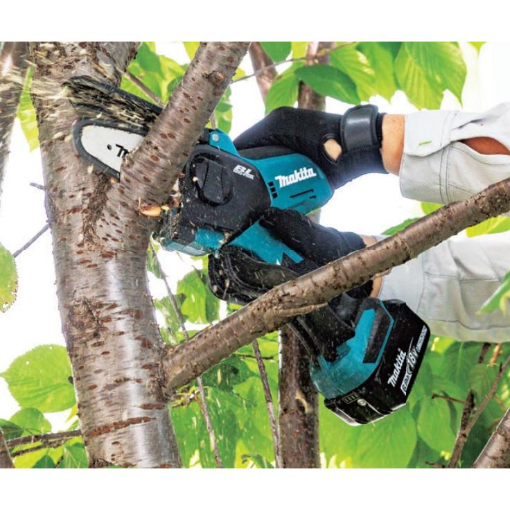 マキタ（makita） 充電式 ハンディソー MUC101DZ 10cmバー 本体のみ
