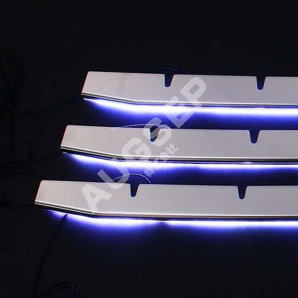 割引]NV350キャラバン E26 前期 LEDバンパーグリルカバー LED付き 