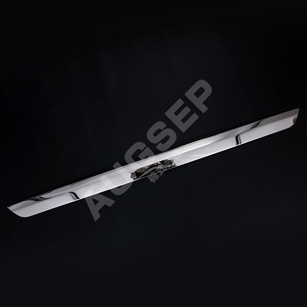 ハスラー【MR52S/92S】純正フロント・リアバンパーガーニッシュ☆新車外し☆ 割引]ハスラー MR52S/MR92S 2020年〜 リアバンパーアンダー