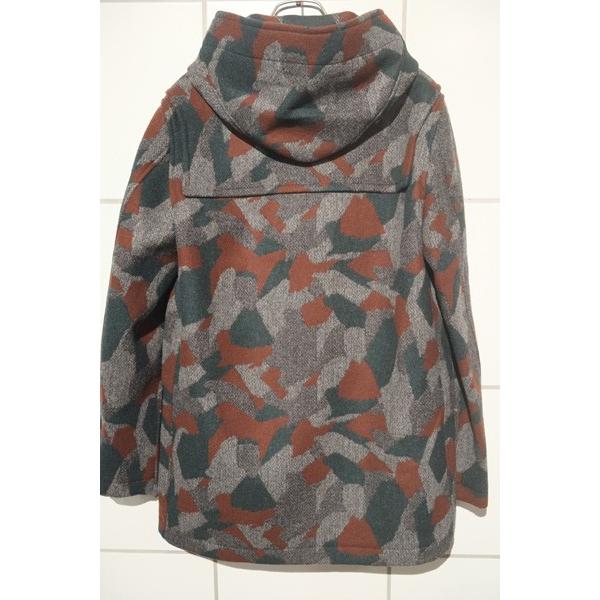 MAISON KITSUNE　メゾンキツネ　CAMO DUFFLE COAT カモフラージュ ショート ダッフルコートの画像