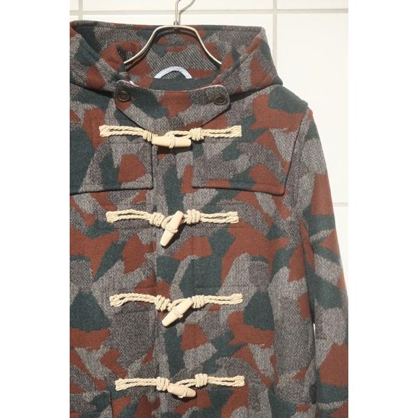 MAISON KITSUNE　メゾンキツネ　CAMO DUFFLE COAT カモフラージュ ショート ダッフルコートの画像
