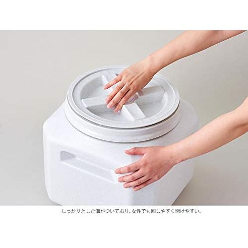 OFT ドライフードストッカー 13.5kg ドライフード キャットフード ドッグフード チモシー 牧草 ストッカー 保存容器 コンテナ 並行輸入 13.5kg 保存容器 コンテナ 牧草 ストッカー ドッグフード チモシー ドライフードストッカー ドライフード OFT キャットフード 並行輸入 P1532465189(13510円)