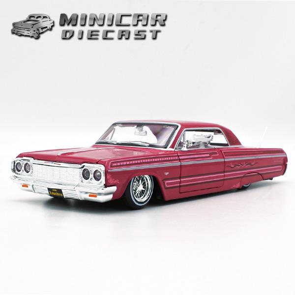 1/26 箱入り ミニカー 1964 CHEVROLET IMPALA SS ピンク シボレー