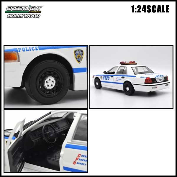 【箱傷み有】 1/24 箱入り ミニカー 2011 FORD CROWN VICTORIA POLICE INTERCEPTOR New York City フォード クラウン ヴィクトリア ポリス 訳ありの画像