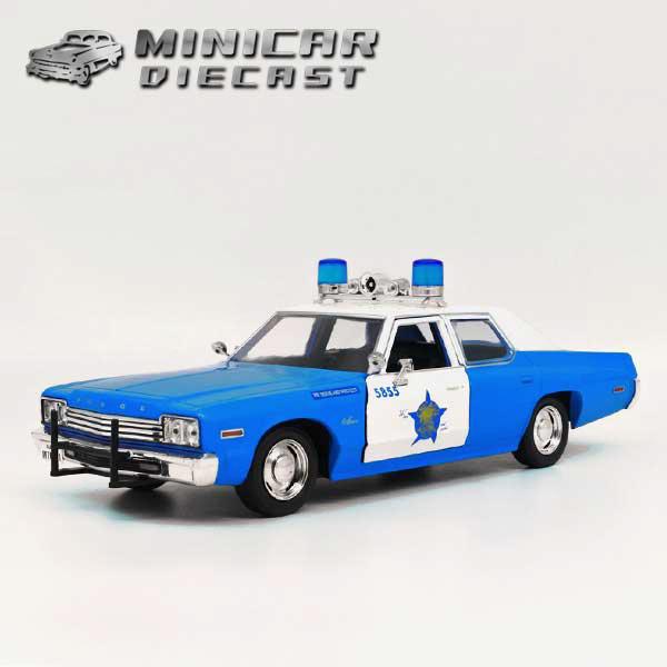 春夏新作 1 24 箱入り ミニカー 1974 Dodge Monaco Chicago Police ブルー ホワイト Wantannas Go Id
