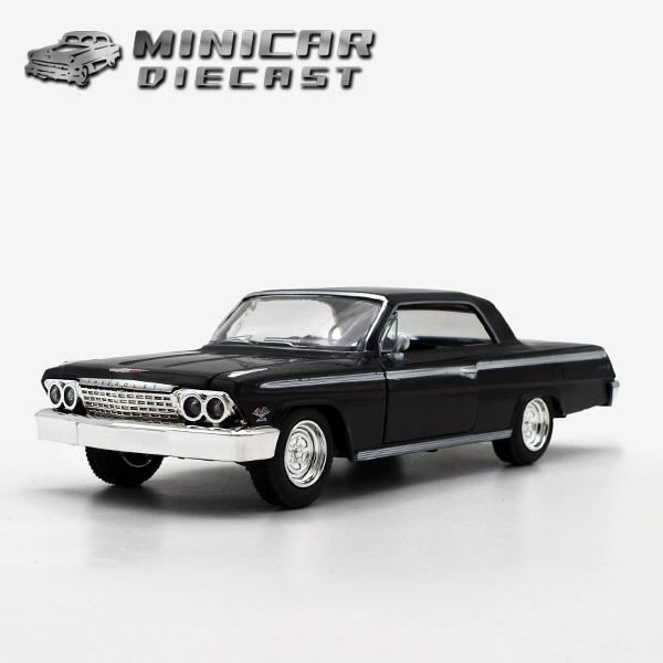 1/25 箱入り ミニカー 1962 CHEVROLET IMPALA SS ブラック 1962年