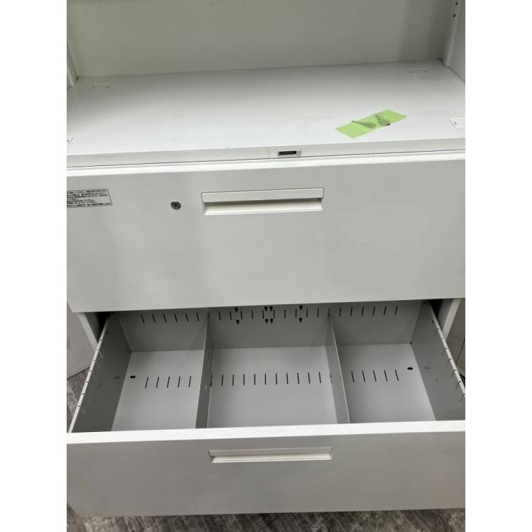 ■中古品■ ウチダ 3段ラテラル・両開き上下書庫 HSシリーズ 5-835-0102/5-825-7052 ※取っ手ヤケ有/再塗装有/キズ・ヘコミ有(個体差有)の画像