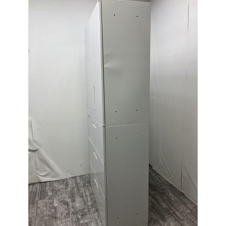 ■中古品■ ウチダ 3段ラテラル・両開き上下書庫 HSシリーズ 5-835-0102/5-825-7052 ※取っ手ヤケ有/再塗装有/キズ・ヘコミ有(個体差有)の画像
