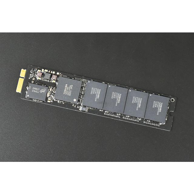 Mac (Apple) - Apple純正 SSD 128GB MacBook Air 2010 2011 MacBook Air 当日発送 11 2010 / 2011 用 128GB SSD TOSHIBA