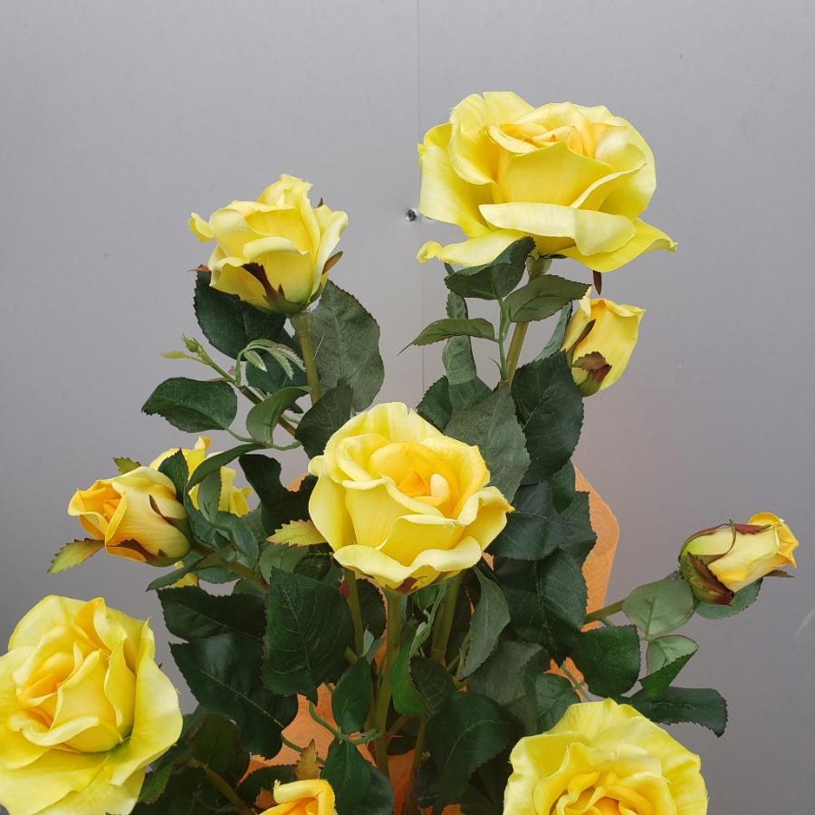 造花黄バラMIXアレンジ【高75×幅50】光触媒コーティング バラ1株立剣咲黄（造花）高約70cm×幅30cm 光触媒コーティング : アイ