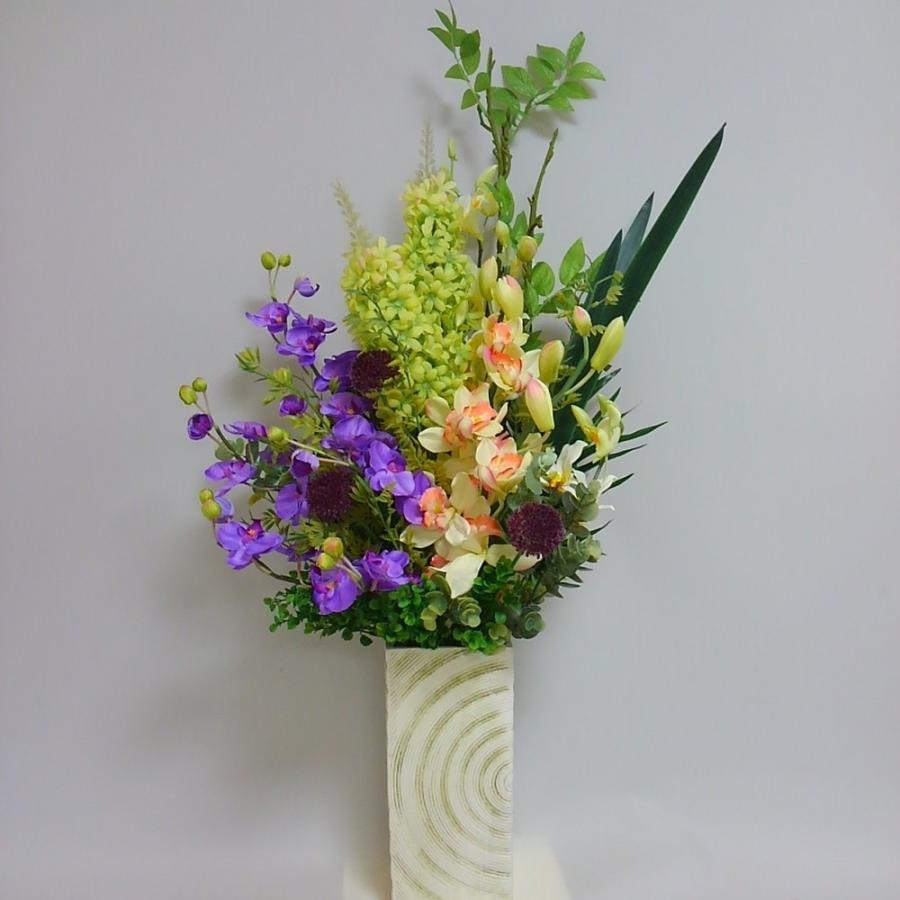 紫胡蝶蘭と薄緑デルフィニウムのアレンジメントno７2 高９０ｃｍ巾４０ｃｍ オリジナル 光触媒 造花 誕生日祝 結婚祝 開店祝 新築祝など Paku2dpgi1 アイフラワー グリーン 通販 Yahoo ショッピング