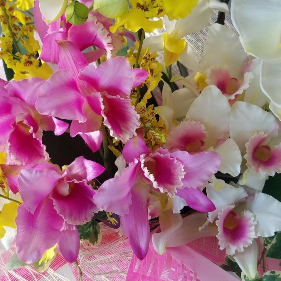 仏花、カトレア、胡蝶蘭アレンジ