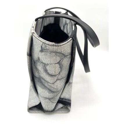 CHANEL（シャネル） 美品 カメリア トートバッグ キャンバス レザー