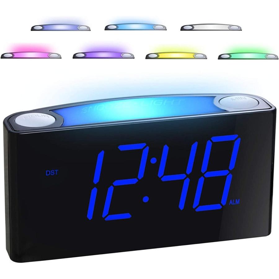 お得な情報満載 7色のナイトライト付き目覚まし時計（ACアダプター式）　7インチ大型LEDディスプレイ＆0-100％明るさ無段階調整時計　USBスマホ充電ポート付き卓 目覚まし時計