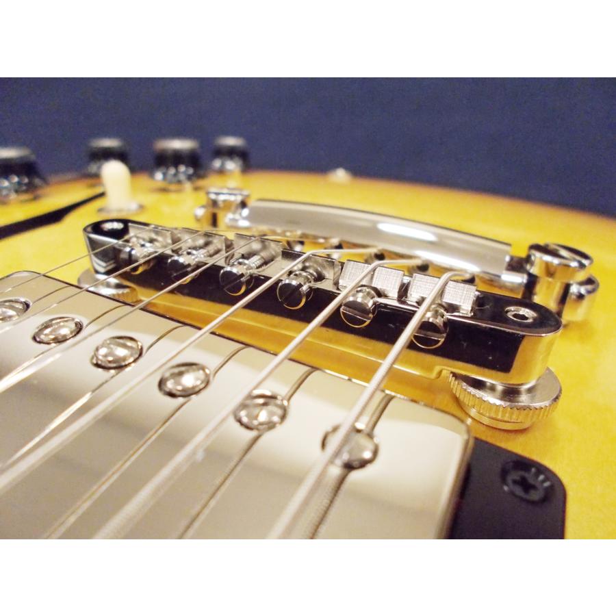 エイ出版社 - Ｖｉｎｔａｇｅ　ｇｕｉｔａｒ 特集 ギブソン ES-335 The Gibson 335 Guitar Book: Electric Semi-Solid Thinlines