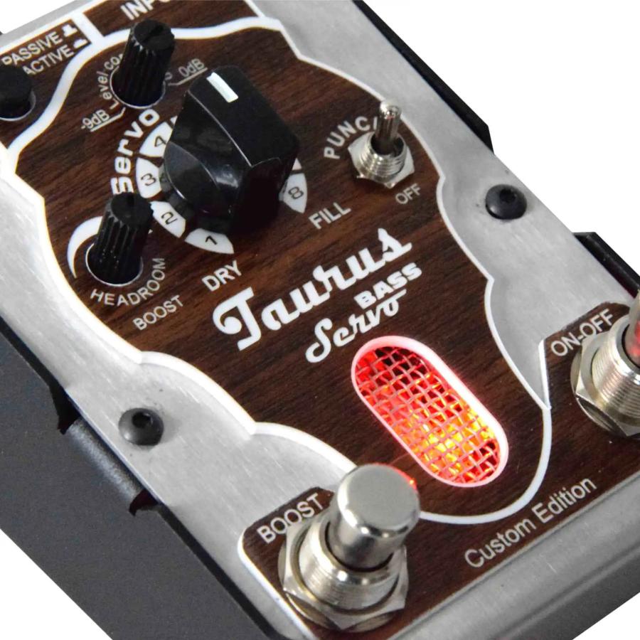 Taurus Bass Servo 真空管搭載 ベース用 エンハンサー BASERVO : 愛曲