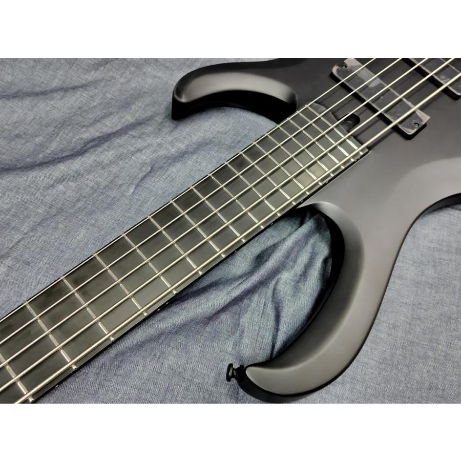 Ibanez BTB625EX Black Flat IronLabel 5弦ベース アイバニーズ