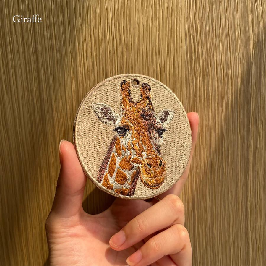 キーホルダー 刺繍 動物 アニマル チャーム ミーアキャット ヤモリ
