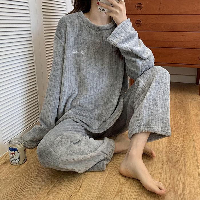パジャマ レディース もこもこ 部屋着 モコモコ ルームウェア 冬 長袖 丸首 フランネルルームウェア 暖かい 上下セット 可愛い 厚手 ...