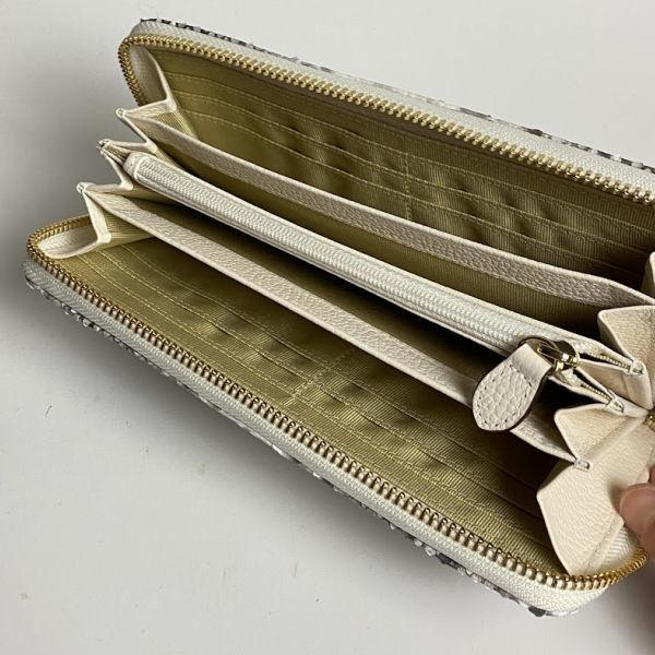 202 NA パイソン 蛇革 ラウンドファスナー長財布 ナチュラル 新品 本物 本革 |  | 02