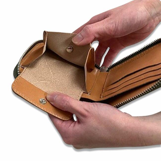 ベージュ 0484 オイルコードバン 新喜皮革 折財布 ショートウォレット 日本製 |  | 03