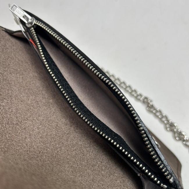 財布 長財布 メンズ 本革 牛革 栃木レザー 日本製 トラッカーウォレット チェーン付 s001 ブラウン |  | 01