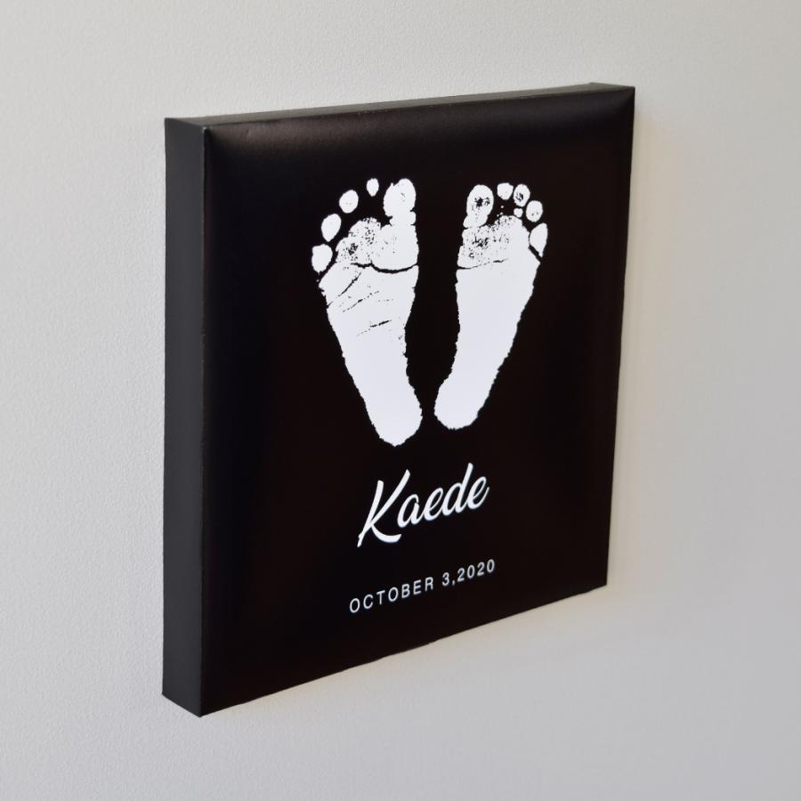 【アイフォト｜赤ちゃんスクエア足型パネルブラック】敬老の日 父の日 母の日  出産祝い 出産記念 内祝い ギフト 足形手形 インテリア 名入れ 誕生日 |  | 01
