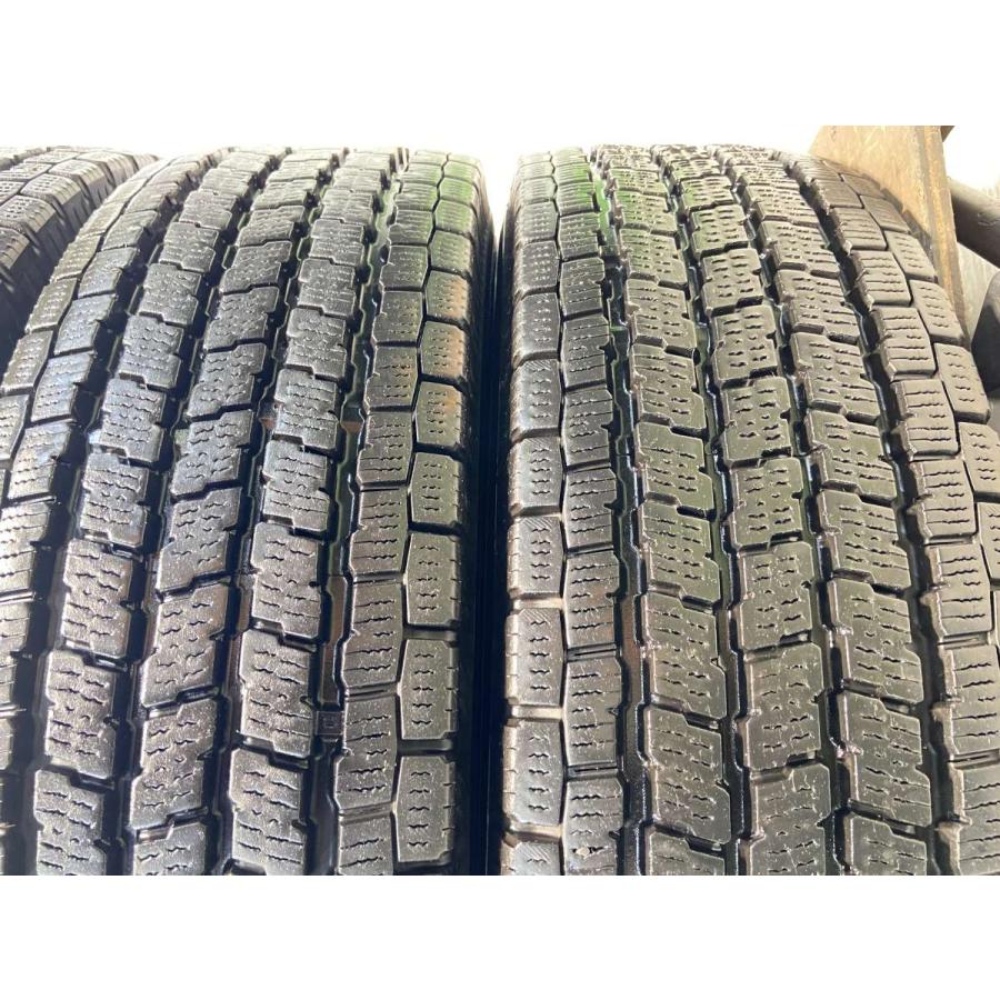 YOKOHAMA 195/80R15 24年製　冬タイヤ【♯い-40 ①】 2024年製 車用品・バイク用品 【タイヤ交換対象】2本