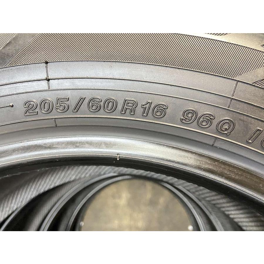 ヨコハマタイヤ（YOKOHAMA TIRE） 中古タイヤ スタッドレスタイヤ 4本