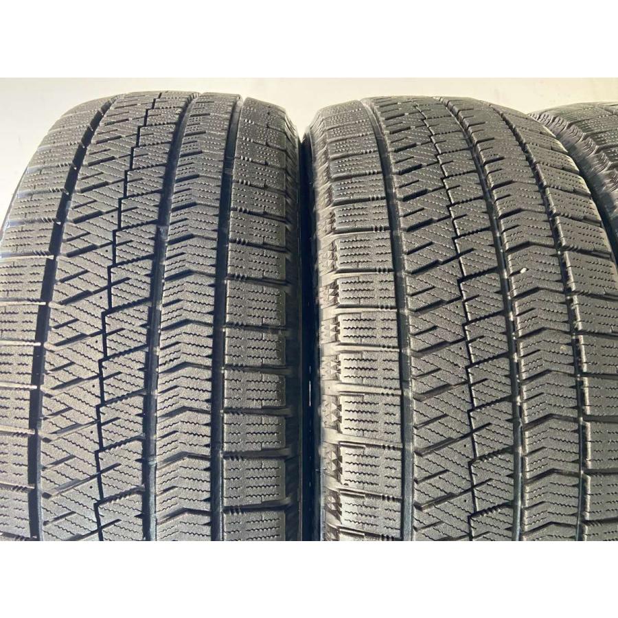 BRIDGESTONE 中古タイヤ スタッドレスタイヤ 4本セット 215 BRIDGESTONE 中古タイヤ スタッドレスタイヤ 4本セット 215