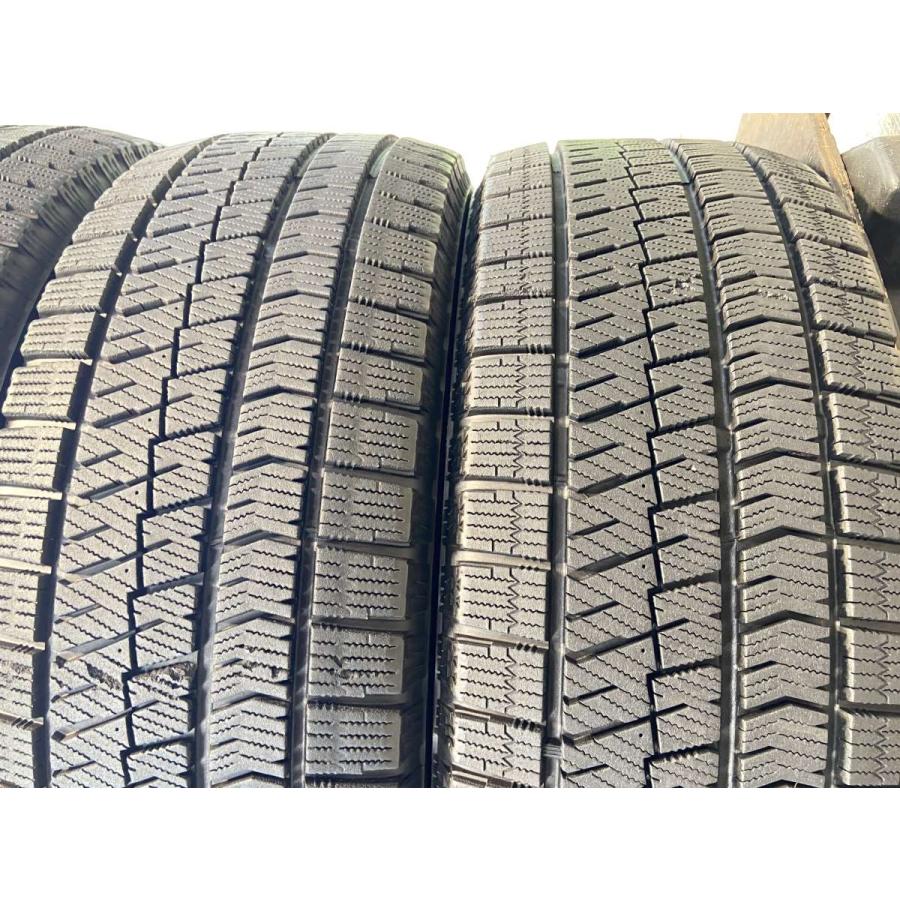 スタッドレスタイヤ　ブリヂストン　215/55R17 中古　4本 BRIDGESTONE（ブリヂストン） 中古タイヤ スタッドレスタイヤ 4本