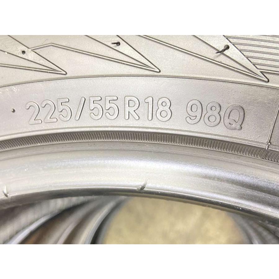 TOYO TIRES 中古タイヤ スタッドレスタイヤ 4本セット 225/55R18 TOYO TIRES 中古タイヤ スタッドレスタイヤ 4本セット 225/55R18