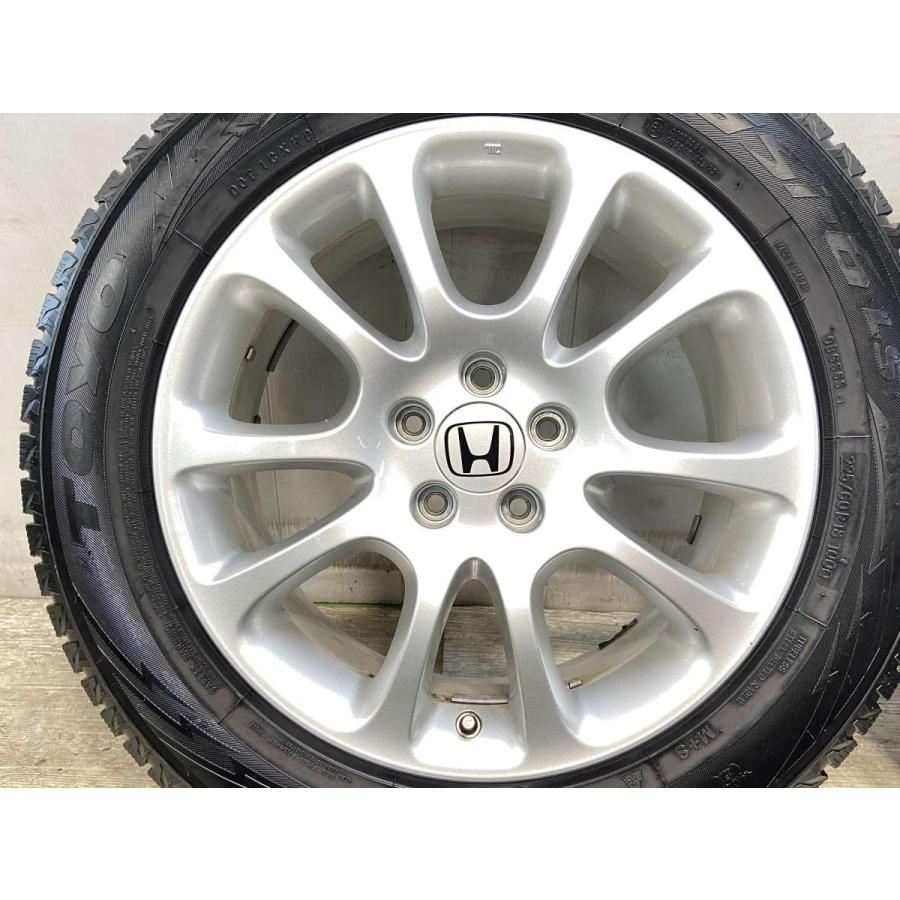 ヨコハマ　225/60R18 中古スタットレスタイヤ　4本 TOYO TIRES（トーヨータイヤ） 中古タイヤ スタッドレスタイヤ