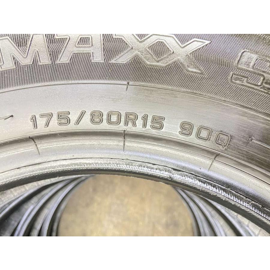 DUNLOP 中古タイヤ スタッドレスタイヤ 4本セット 175/80R15 DUNLOP 中古タイヤ スタッドレスタイヤ 4本セット 175/80R15