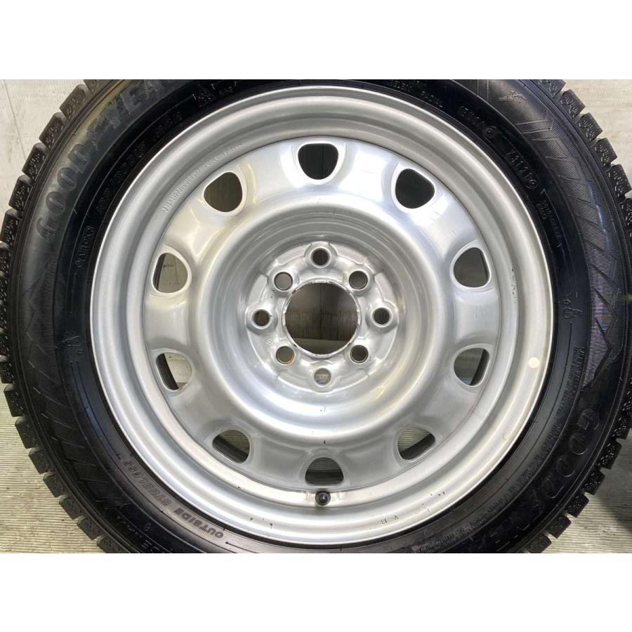 中古タイヤ スタッドレスタイヤ ホイールセット 4本セット 185/60R15    TOPY V13 15x5.5 42 100/114.3-4穴 グッドイヤー アイスナビ 8の画像