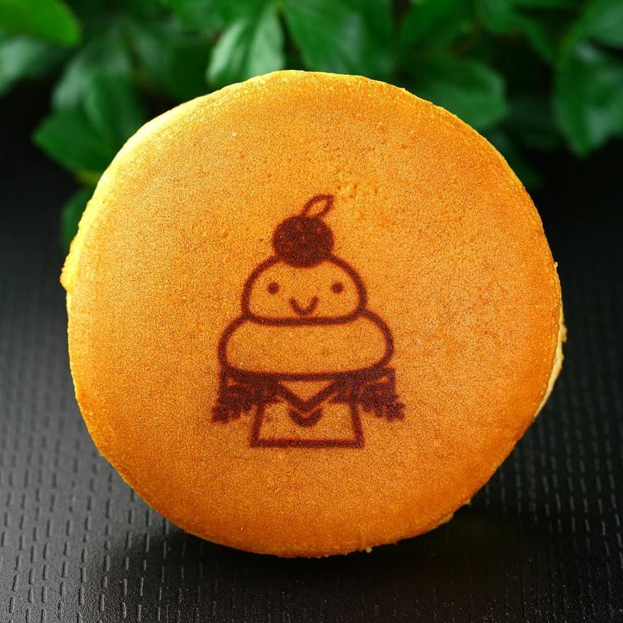 21年 お正月 イラスト入り どら焼き 5個 小豆餡 化粧箱入り 干支 丑 イラスト どらやき 和菓子 お菓子 新年 プレゼント 年賀 御祝 ギフト 贈り物 贈答 土産 Fd 86 日本ロイヤルガストロ倶楽部 通販 Yahoo ショッピング