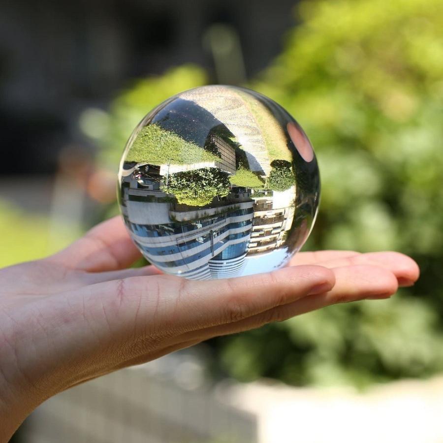 水晶玉　　開運 開運 クリスタル 水晶玉 60mm バブル 透明台座 木製LED台座 手のひら