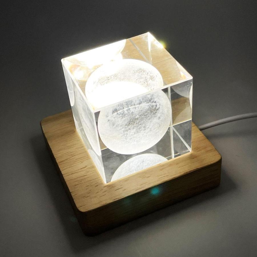 置物 クリスタル 月 ムーン 台座付き LED レーザー 彫り 3D 置物 クリスタル 月 ムーン 台座付き LED レーザー 彫り 3D