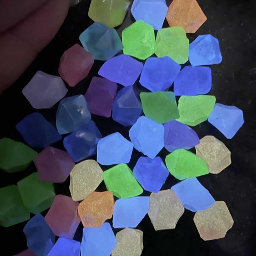ガーデニング カラフル 光る石 10個セット 花壇 夜光石 蓄光石 飾り石