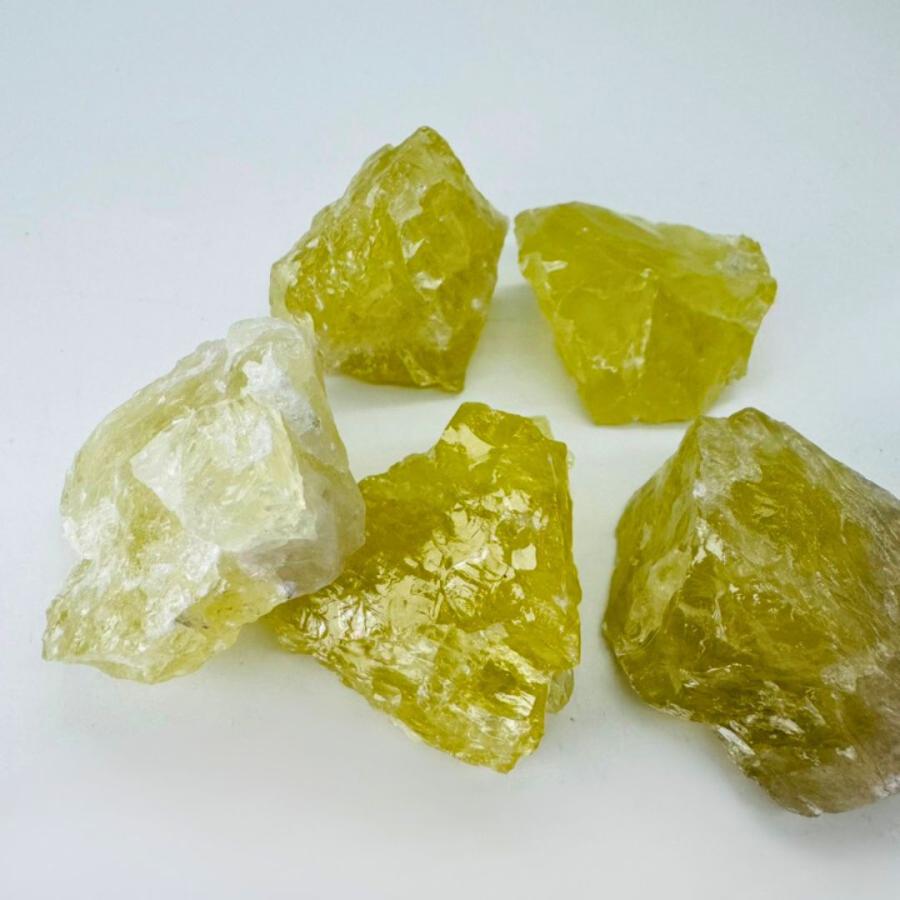 シトリン原石 大粒 2個 黄水晶 ラフストーン 加工なし 天然石 11月