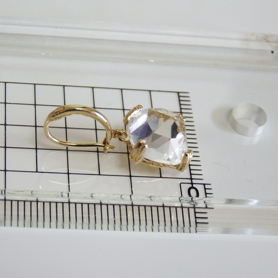 ピアス　１８金　クォーツ　水晶　透かし模様　K18　落としにくいフック　揺れる　万華鏡  現品限り価格 |  | 05