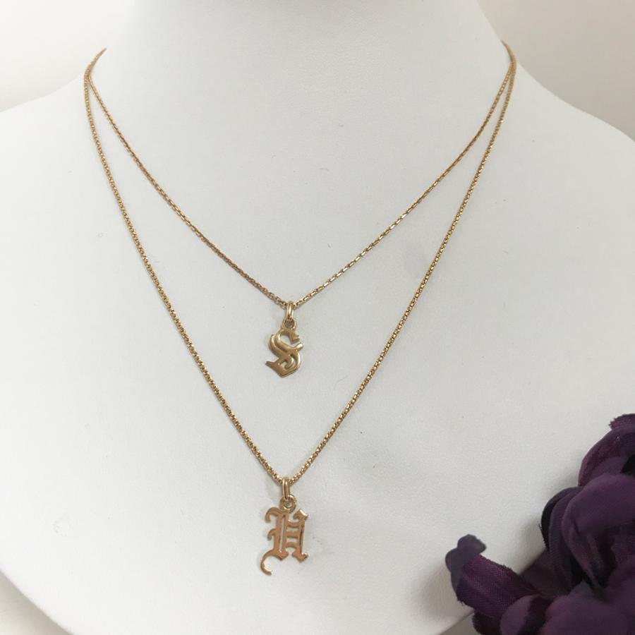 イニシャル　ペンダントトップ　S　ｓ　K18　１８金　ネックレスの画像